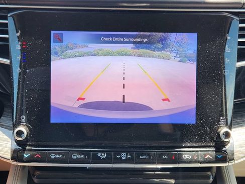 Used 2022 Jeep Wagoneer Series III w/ Flexible Seating Group RWD image 15