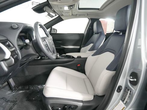 Certified 2025 Lexus UX 300h FWD image 9