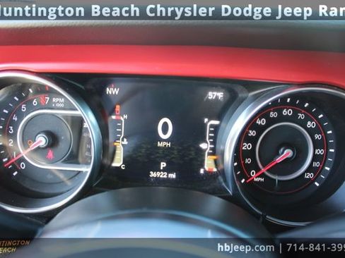 Used 2022 Jeep Gladiator Rubicon w/ Cold Weather Group image 29