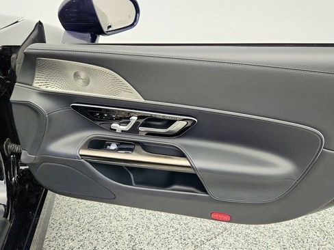 Used 2022 Mercedes-Benz SL 55 AMG 4MATIC image 25