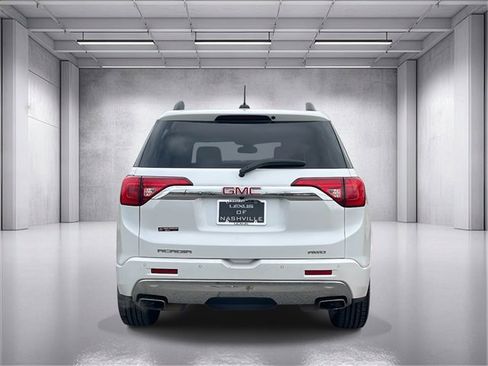 Used 2019 GMC Acadia Denali image 4