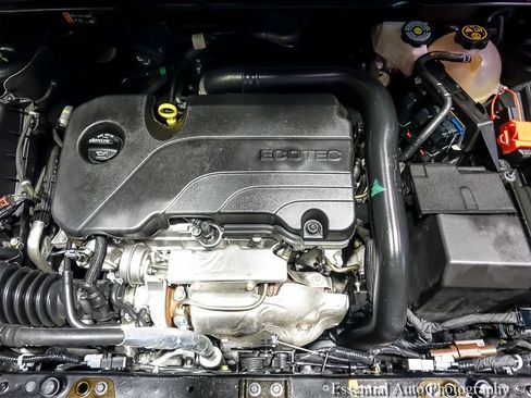 Used 2024 Chevrolet Malibu LT FWD image 30