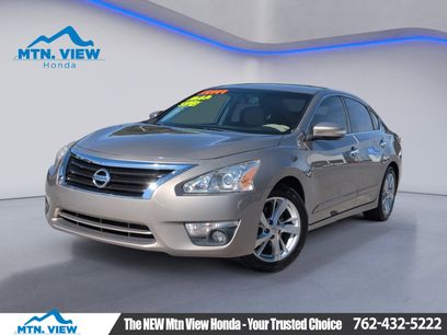 Used 2014 Nissan Altima 2.5 SL w/ Technology Package