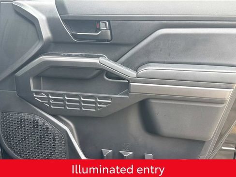 Used 2025 Toyota Tacoma SR5 w/ SR5 Upgrade Package image 20