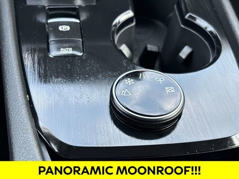 Used 2023 Nissan Rogue SV w/ SV Premium Package image 24