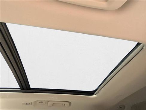 New 2026 Volvo XC90 B6 Ultra image 18