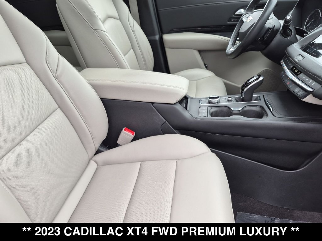 Used 2023 Cadillac XT4 Premium Luxury w/ Driver Assist Package FWD image 27
