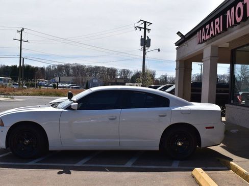 Used 2012 Dodge Charger Police RWD image 5