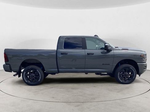 New 2026 RAM 2500 Big Horn AWD/4WD image 7