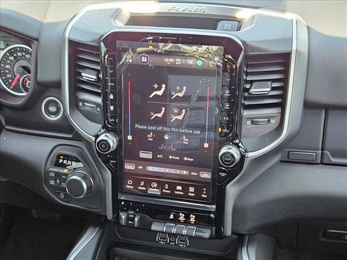 New 2026 RAM 1500 Big Horn AWD/4WD image 13
