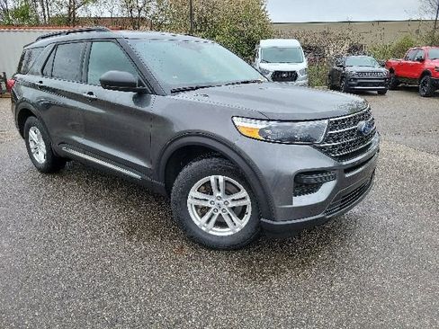 Used 2020 Ford Explorer XLT w/ Comfort Package AWD/4WD image 1