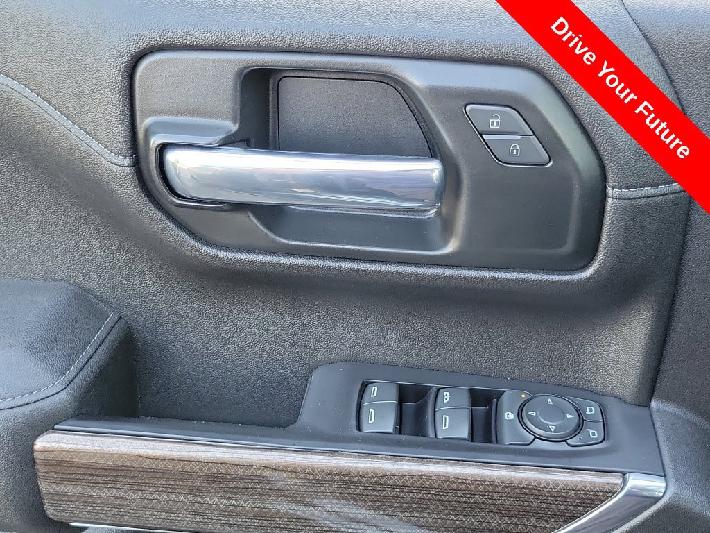 Used 2020 Chevrolet Silverado 1500 RST AWD/4WD image 18
