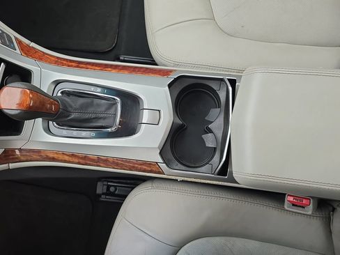 Used 2011 Cadillac CTS Luxury RWD image 25