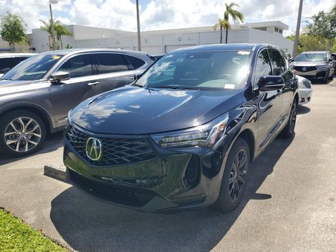 Used 2025 Acura RDX SH-AWD image 3
