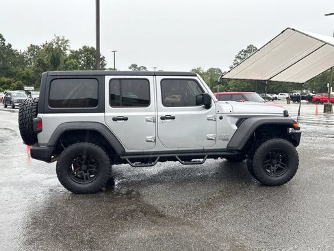 Used 2020 Jeep Wrangler Unlimited Sport S AWD/4WD image 6