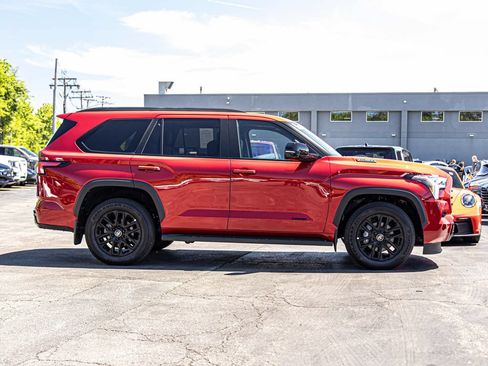 Used 2026 Toyota Sequoia Limited AWD/4WD image 7