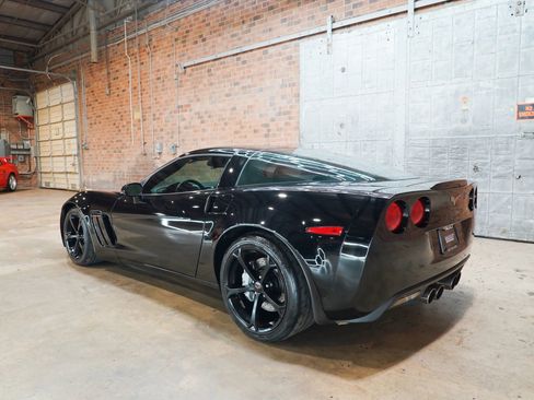 Used 2013 Chevrolet Corvette Grand Sport RWD image 11