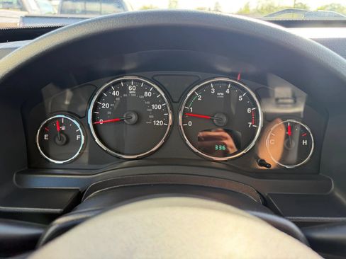 Used 2011 Jeep Liberty Sport AWD/4WD image 20