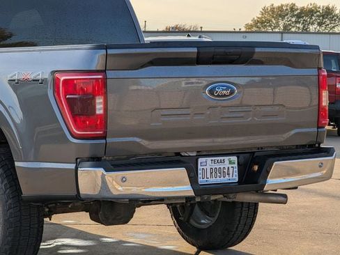 Used 2021 Ford F150 XLT image 6