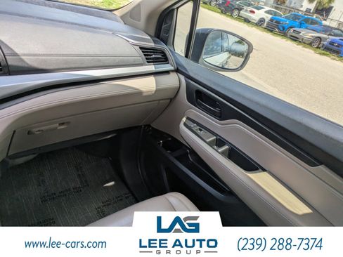 Used 2021 Honda Odyssey EX-L image 14