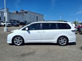Used 2012 Toyota Sienna SE image 3