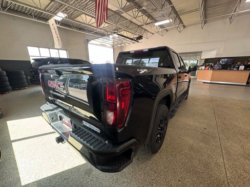 Used 2023 GMC Sierra 1500 Elevation AWD/4WD image 5