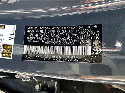 Used 2025 Toyota Prius Plug-In Hybrid image 31