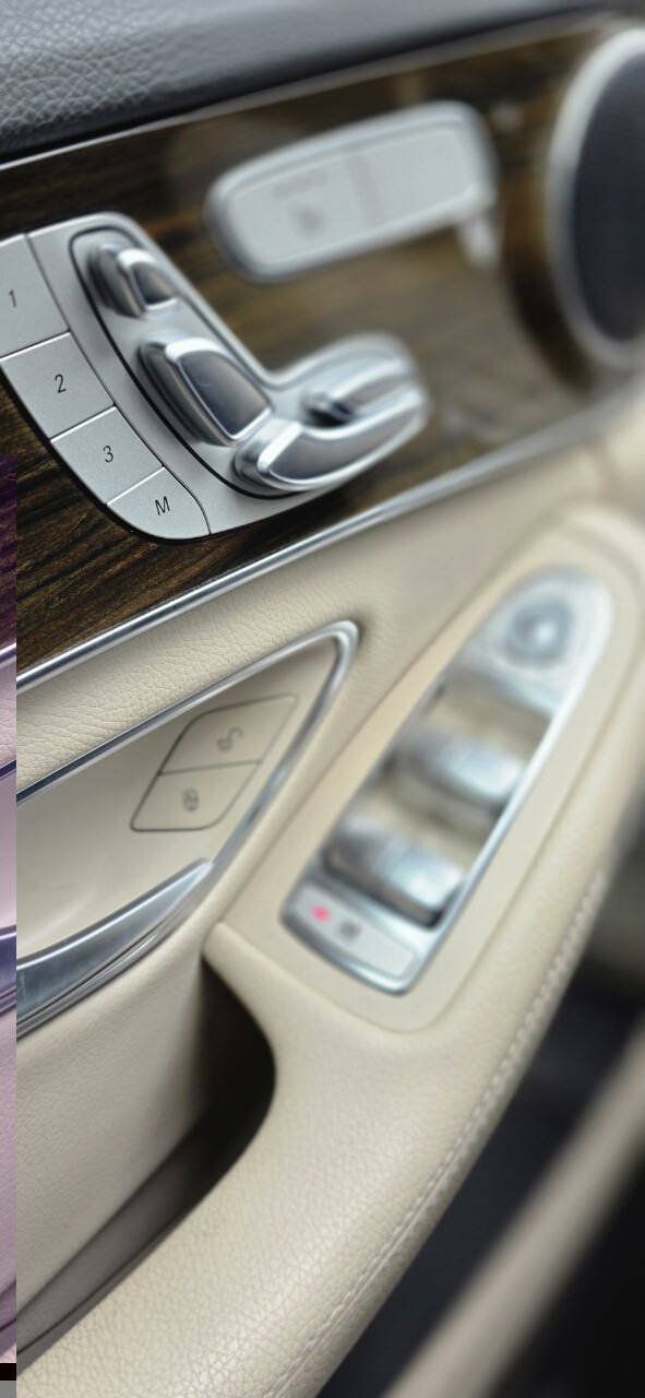 Used 2018 Mercedes-Benz C 300 Sedan image 17