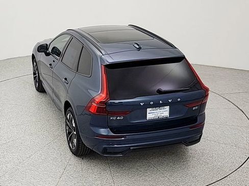 New 2026 Volvo XC60 B5 Plus w/ Climate Package image 31