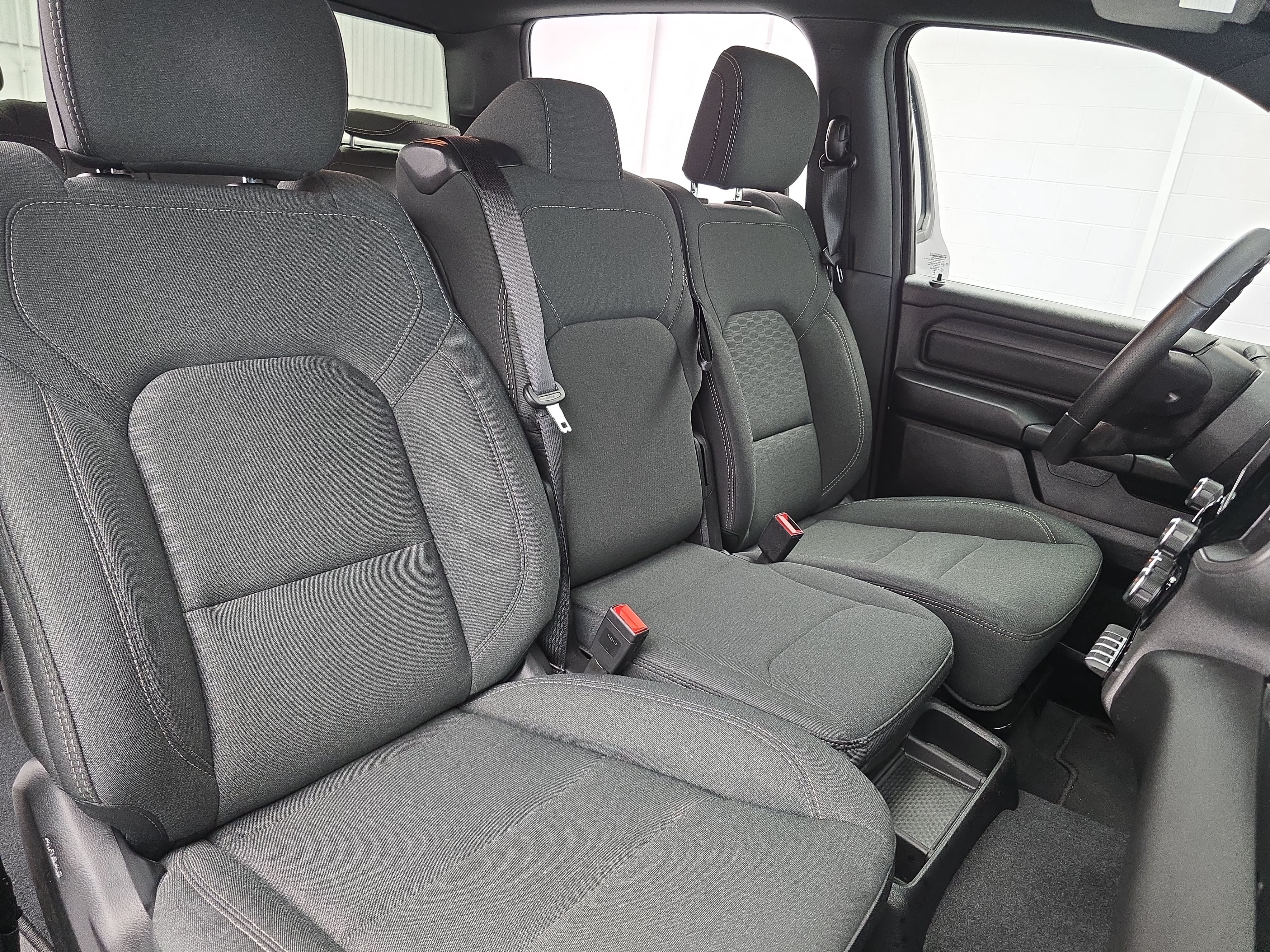 Used 2026 RAM 1500 Express RWD image 10