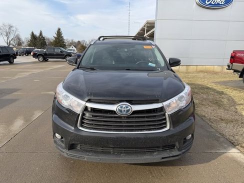 Used 2016 Toyota Highlander Limited image 2