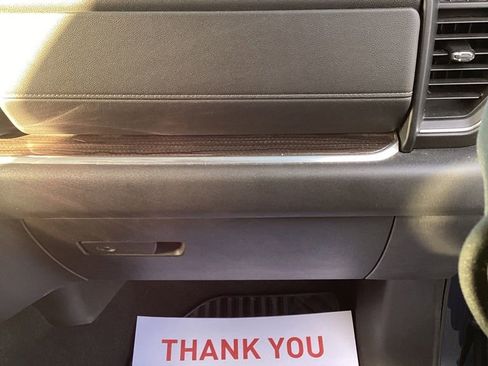 Used 2022 Chevrolet Silverado 1500 LT image 29