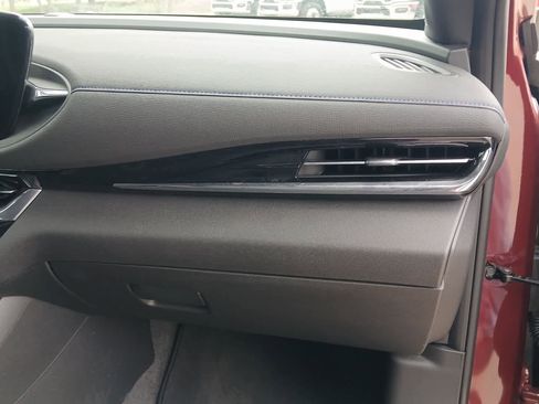 Used 2025 Buick Envista Sport Touring FWD image 56