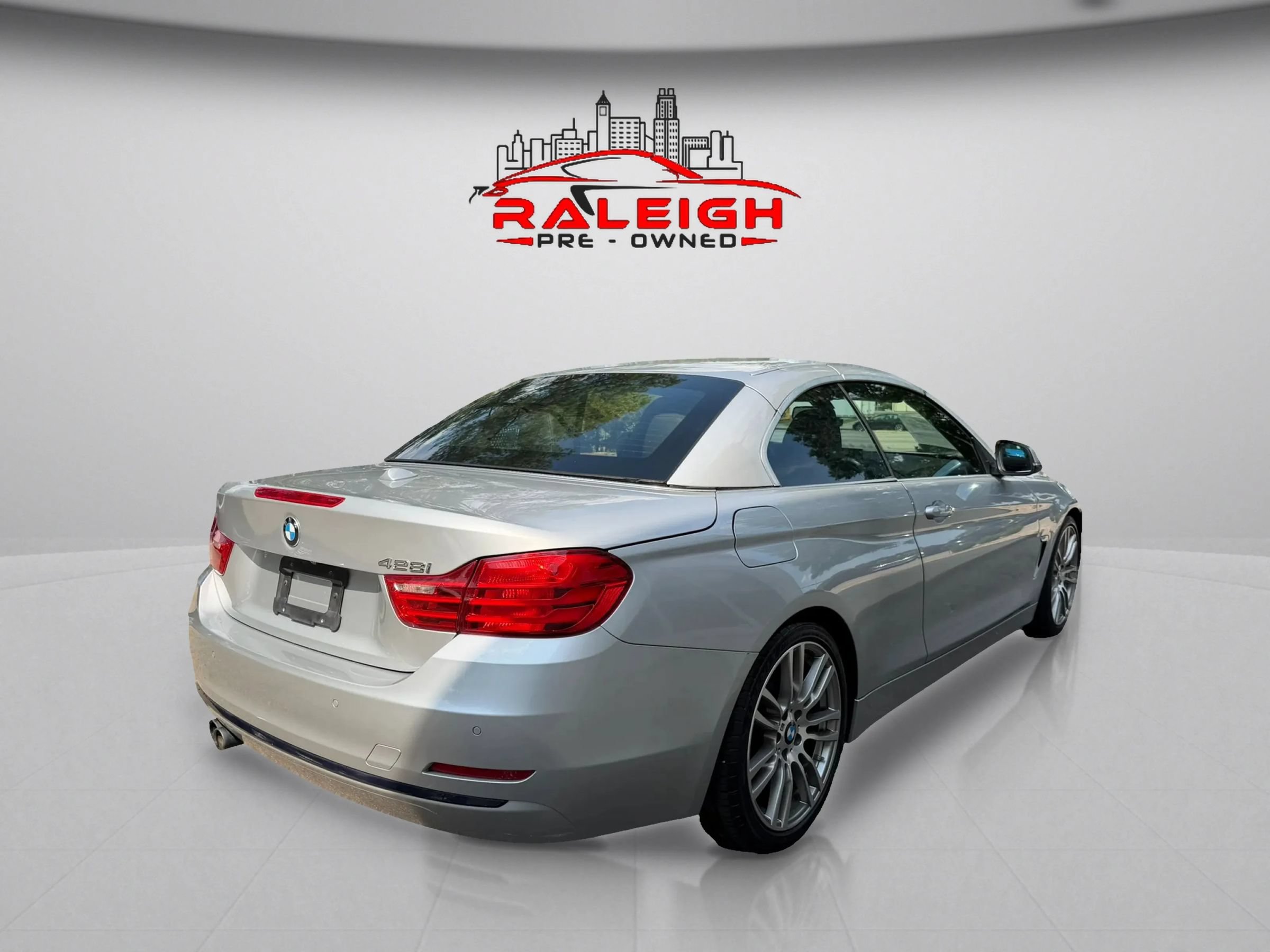Used 2016 BMW 428i Convertible RWD image 8
