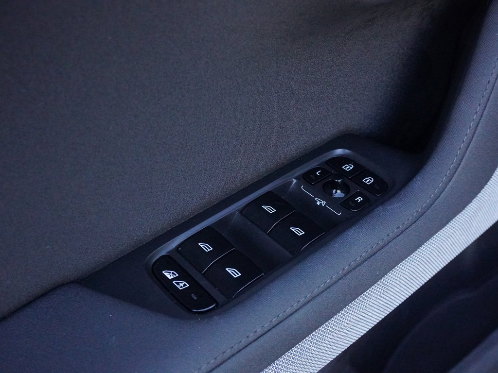 Used 2024 Polestar Polestar 2 AWD/4WD image 41