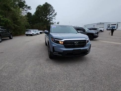 Used 2025 Honda Ridgeline RTL image 8