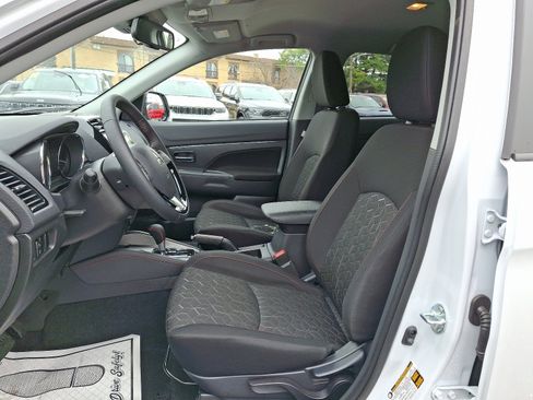 Used 2024 Mitsubishi Outlander Sport AWD image 13