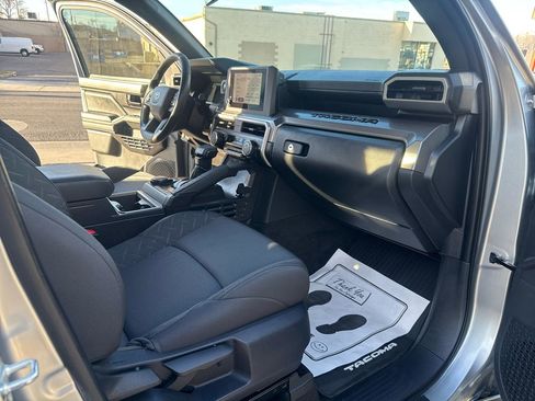 Used 2024 Toyota Tacoma SR5 image 21
