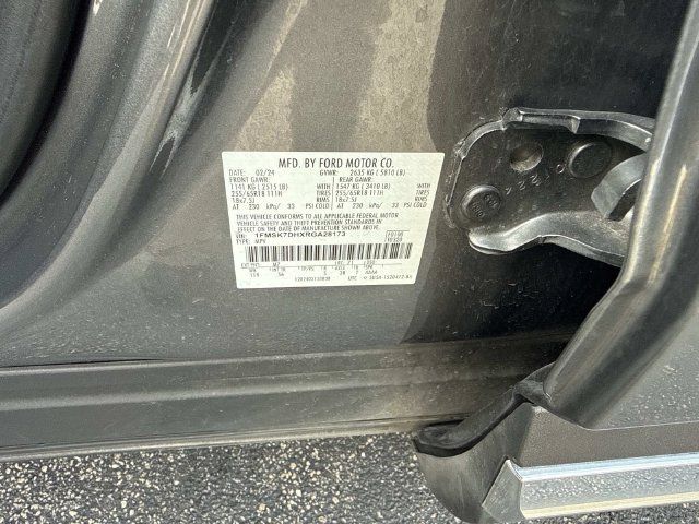 Used 2024 Ford Explorer XLT w/ Equipment Group 202A RWD image 25