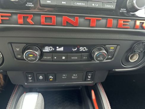 New 2026 Nissan Frontier PRO-4X w/ Pro-4x Convenience Package image 18