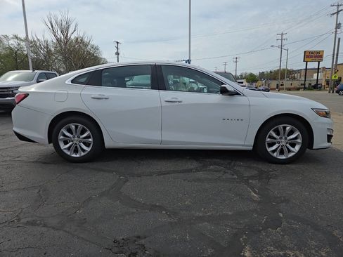 Used 2022 Chevrolet Malibu LT FWD image 5