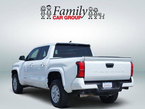 Certified 2025 Toyota Tacoma SR5 RWD image 3