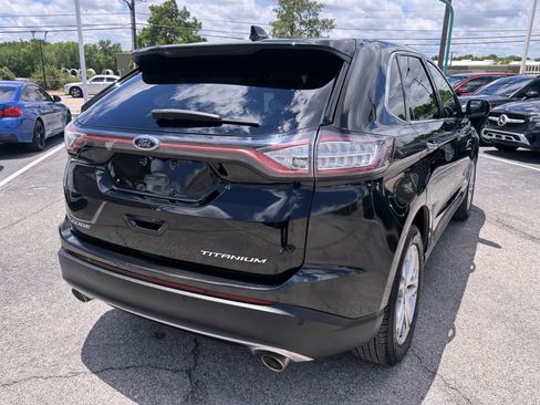 Used 2015 Ford Edge Titanium w/ Equipment Group 301A FWD image 5