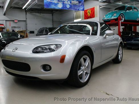 Used 2006 MAZDA MX-5 Miata Touring image 43