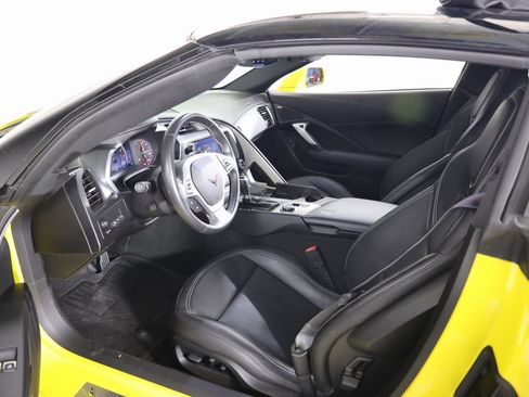Used 2015 Chevrolet Corvette Stingray Coupe w/ 2LT Preferred Equipment Group image 17