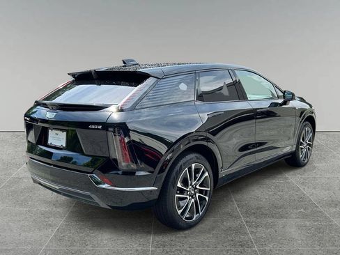 New 2026 Cadillac Optiq Sport 2 RWD image 5