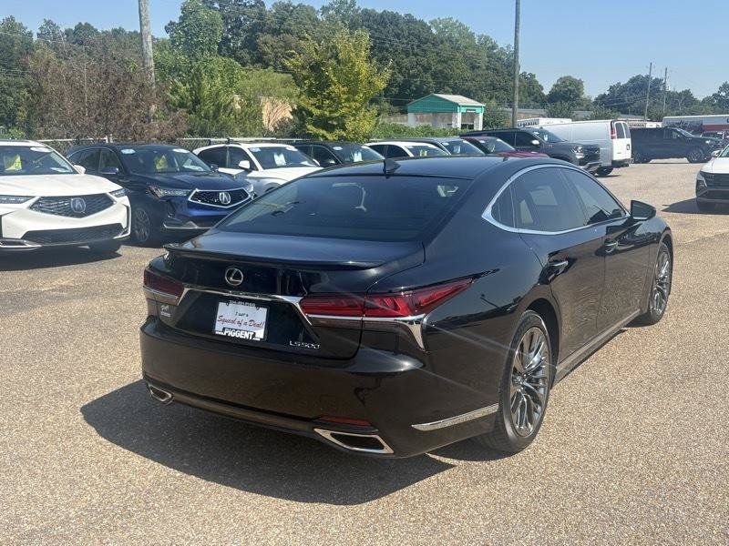 Used 2018 Lexus LS 500 w/ Interior Upgrade Package RWD image 33