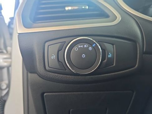 Used 2015 Ford Edge SEL w/ Equipment Group 201A FWD image 24