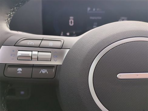 New 2026 Hyundai Kona SEL Premium image 30