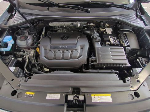 Used 2024 Volkswagen Tiguan Wolfsburg Edition AWD/4WD image 53